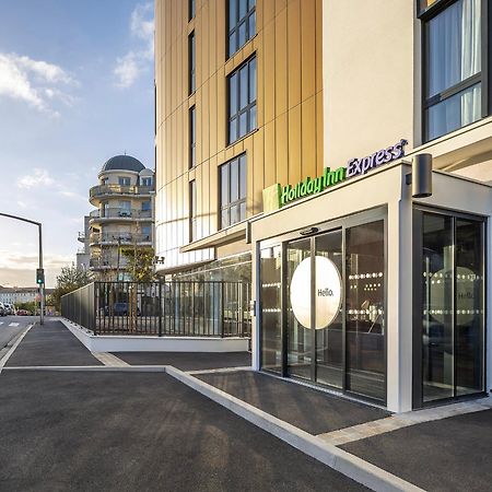 Holiday Inn Express Paris - Poissy By Ihg 外观 照片