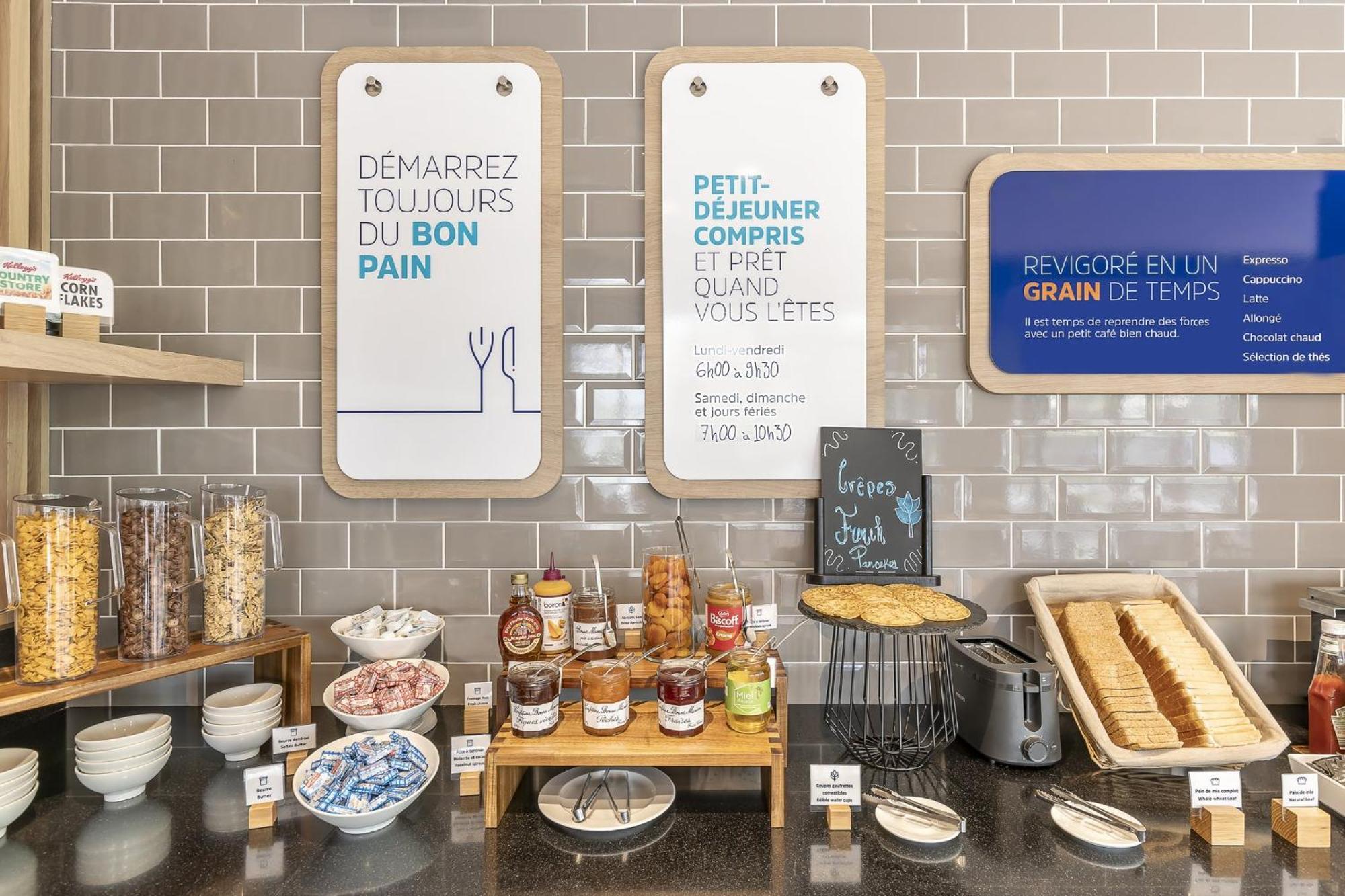 Holiday Inn Express Paris - Poissy By Ihg 外观 照片
