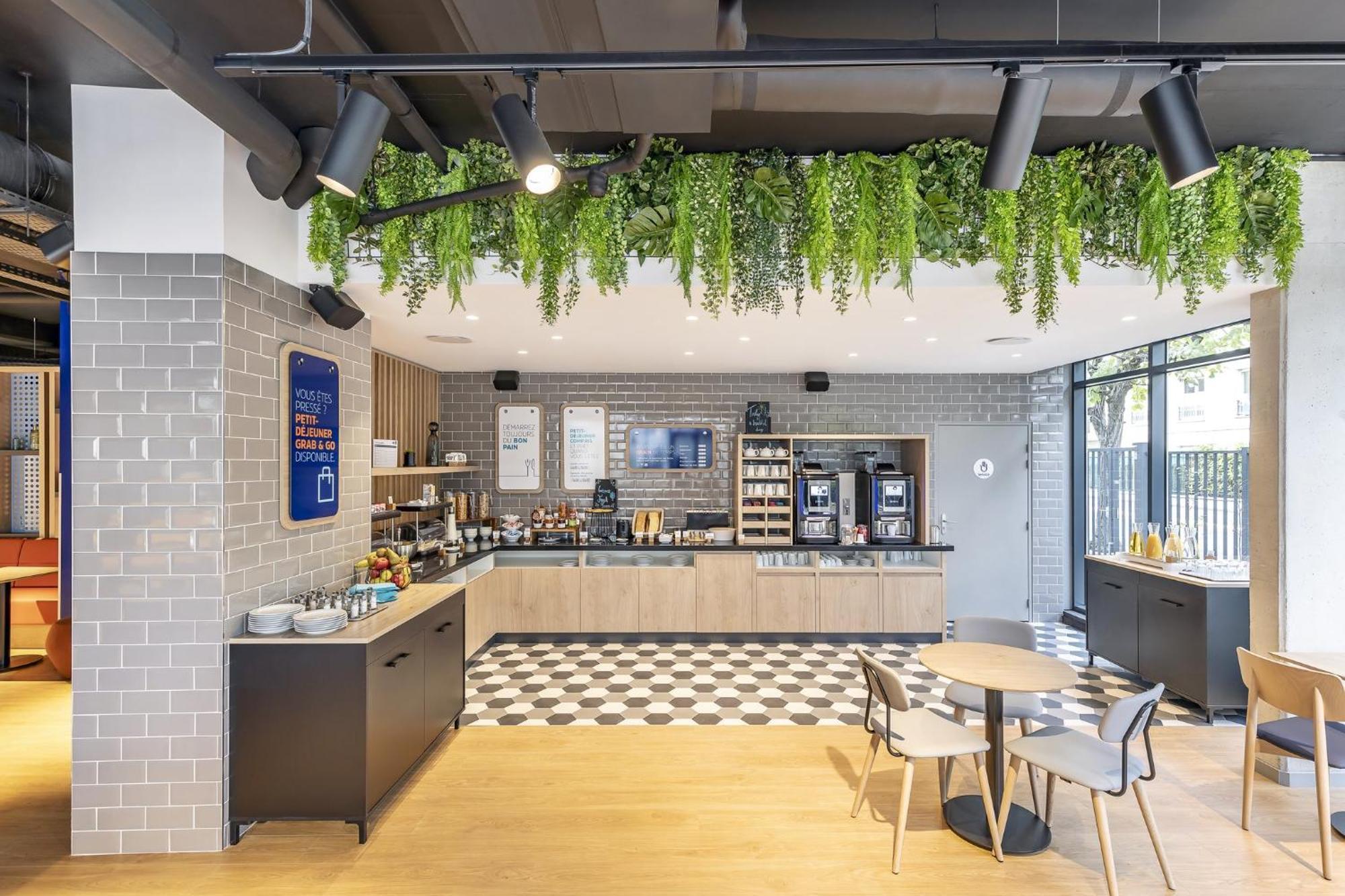 Holiday Inn Express Paris - Poissy By Ihg 外观 照片