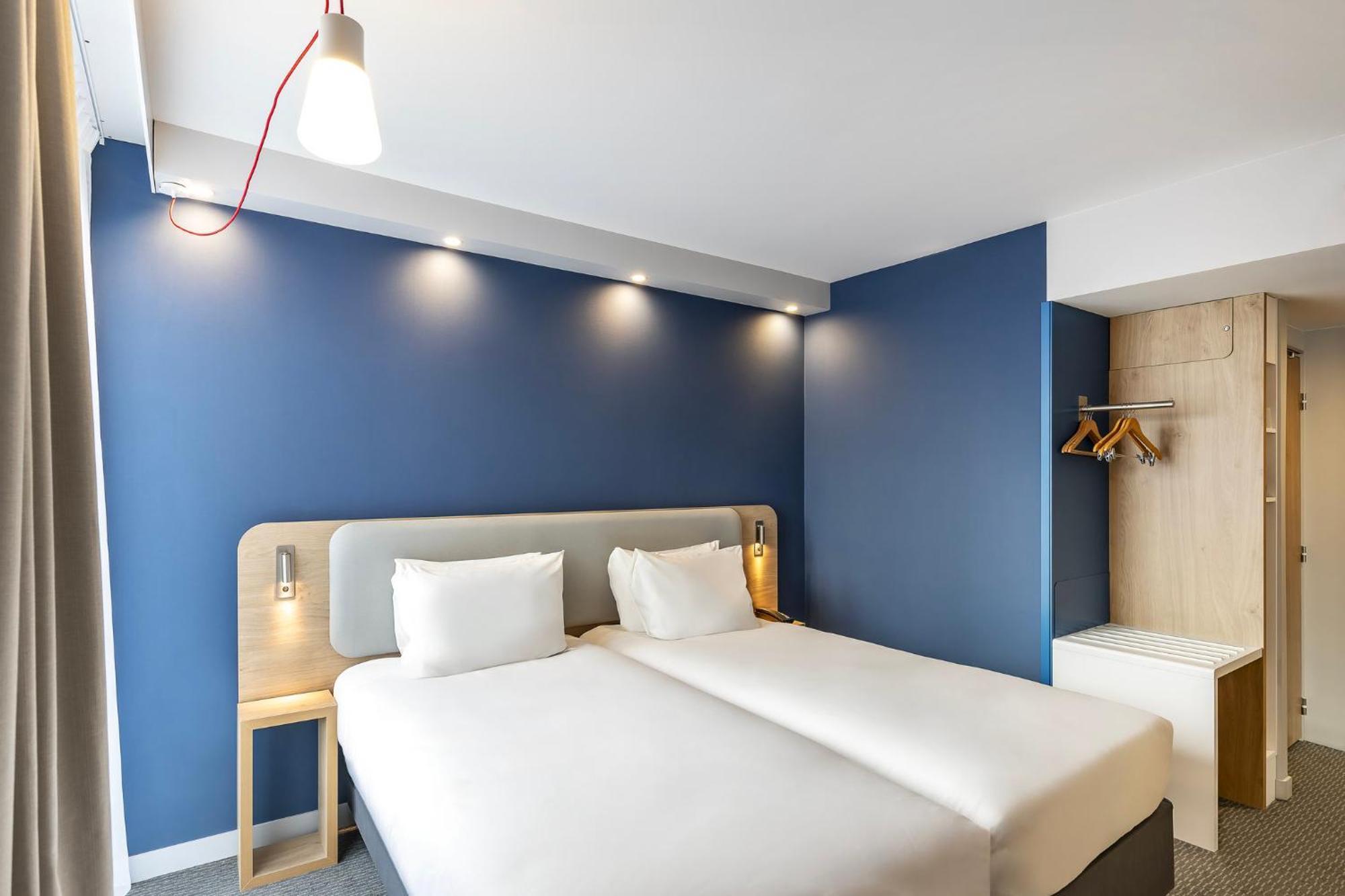 Holiday Inn Express Paris - Poissy By Ihg 外观 照片